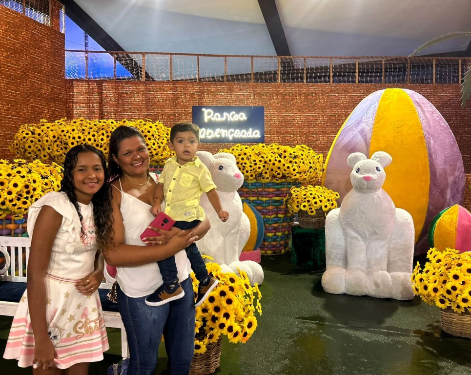 “Olhar sensível da primeira-dama e do governador é muito importante para as crianças”, destaca mãe sobre a Páscoa Abençoada do SER Família
