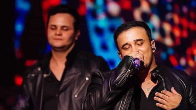 BBB 24: Matheus e Kauan cantam com Raquele durante show no Rio de Janeiro