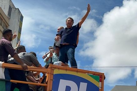 “O agro sofre nos últimos 15 meses”, diz Bolsonaro em Cuiabá