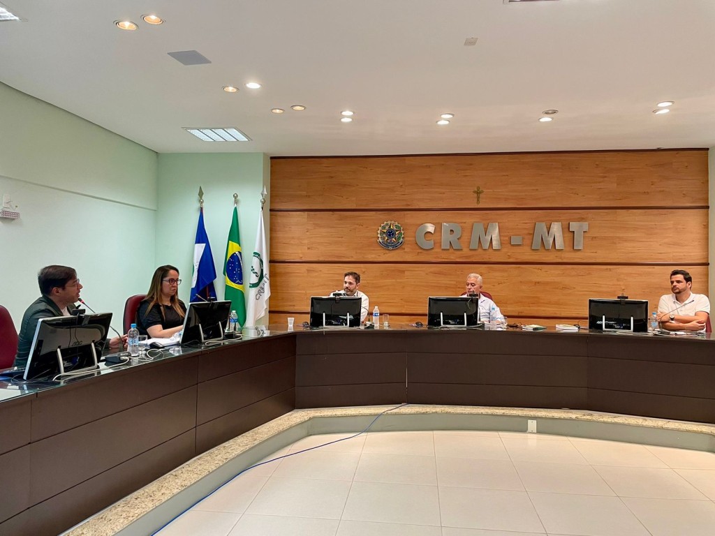 Em reunião com CRM, SES ressalta preocupação com superlotação de pronto atendimento do Hospital Estadual Santa Casa