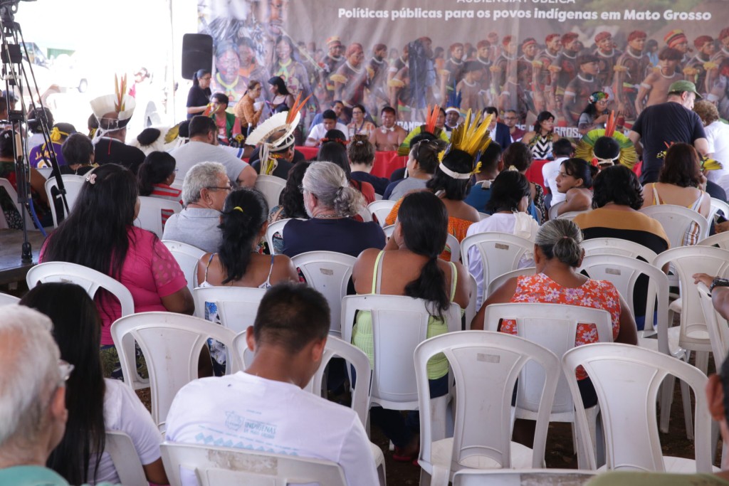 Evento debate políticas públicas aos povos originários