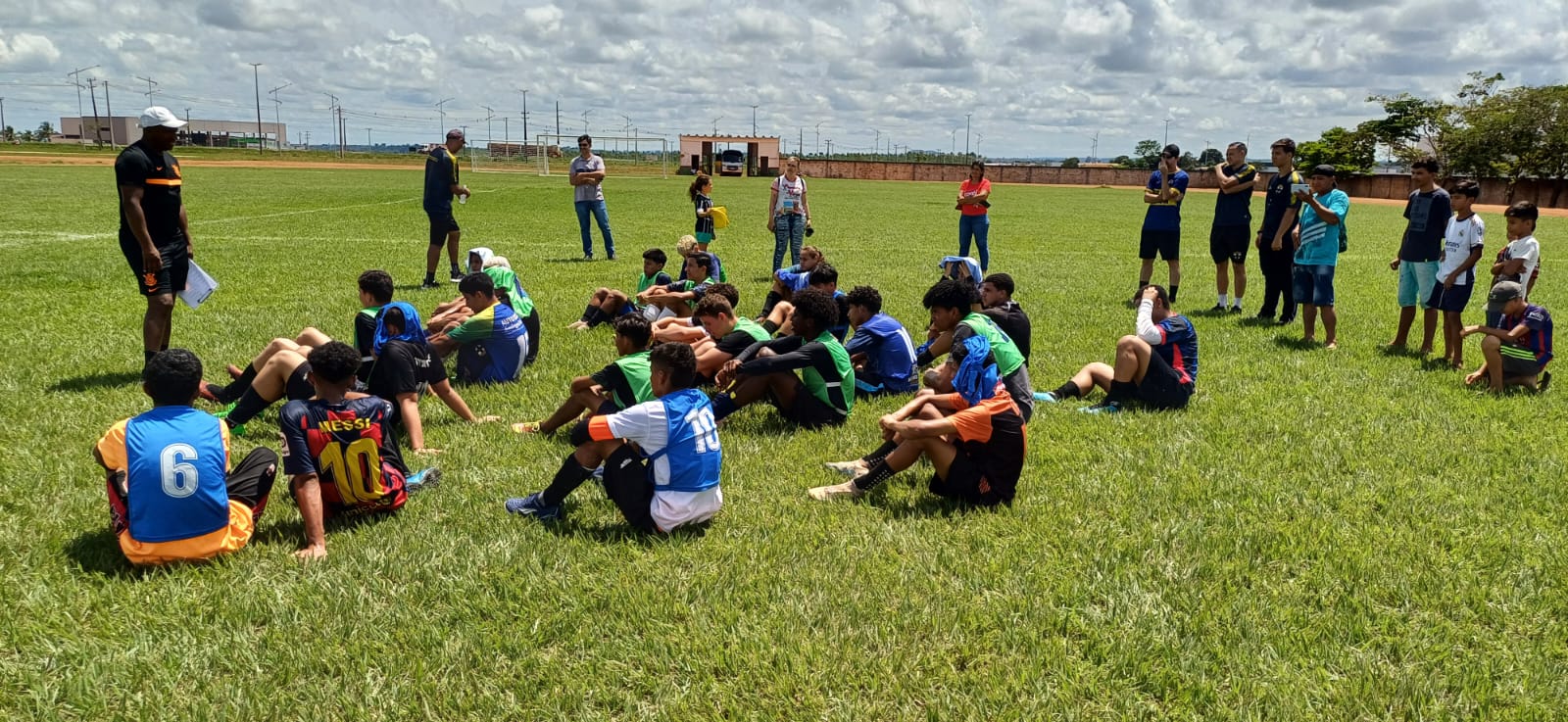 ACONTECEU NESTE FIM DE SEMANA (DOMINGO, 31 DE MARÇO) NO “ESTÁDIO MUNICIPAL FIDÉLÃO” A AVALIAÇÃO TÉCNICA DO CORINTHIANS.