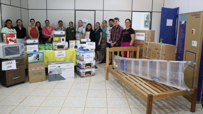SECRETARIA DE ASSISTÊNCIA SOCIAL DE MATUPÁ FAZ ENTREGA DE EQUIPAMENTOS SOCIAIS, INVESTIMENTO DE QUASE R$ 50 MIL REAIS.