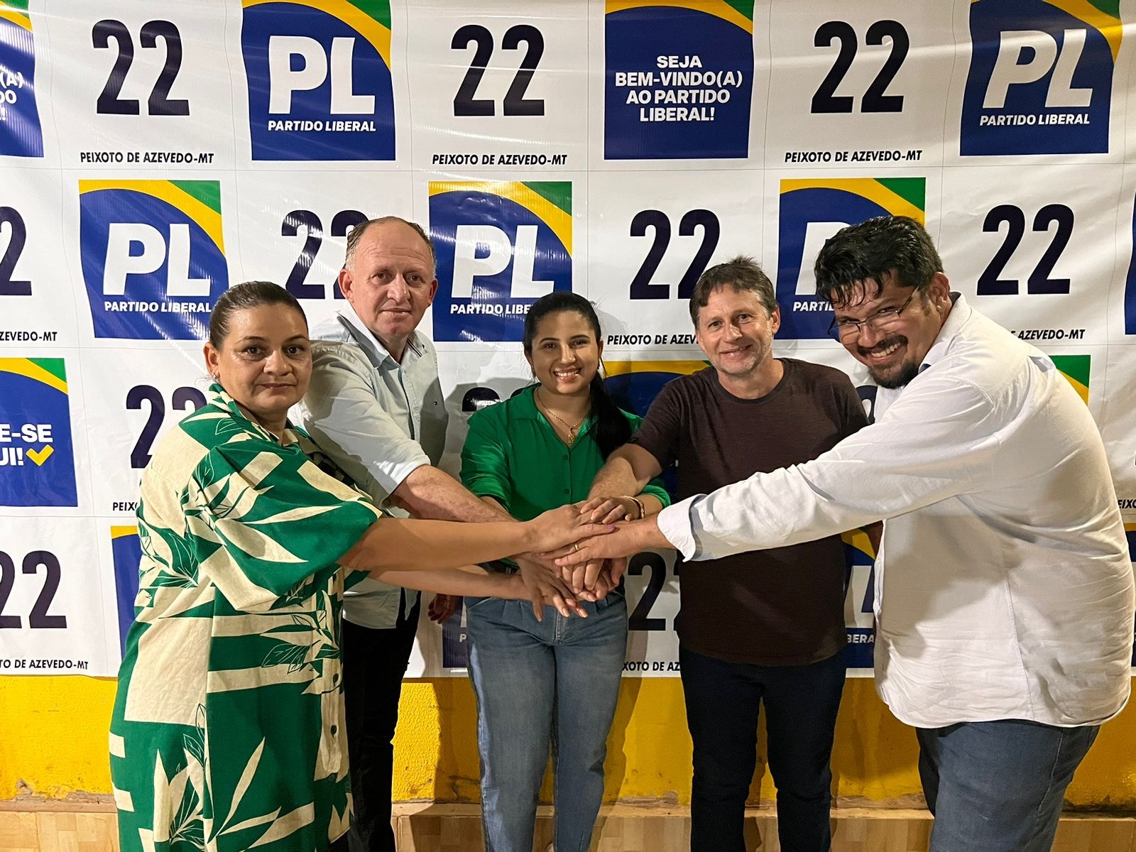 As reuniões propositivas e de alinhamentos visando possíveis coligações para as eleições municipais de 2024 em Peixoto de Azevedo continuam sendo realizadas.