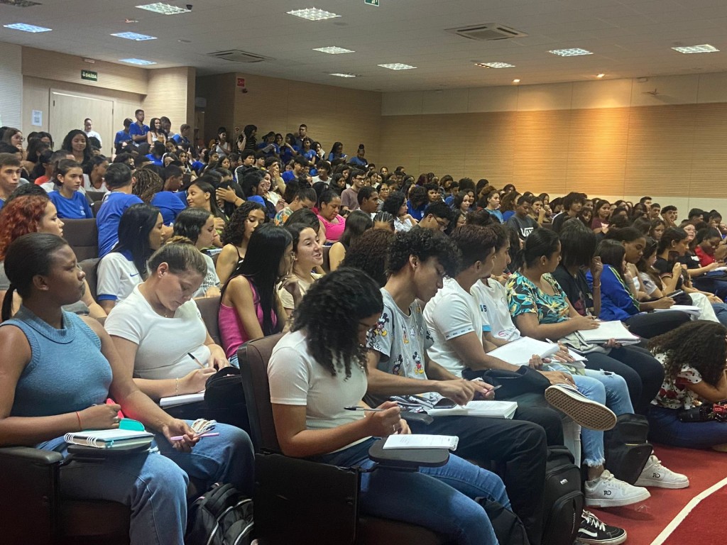 Pré-Enem Digit@l 2024 em Várzea Grande terá mais aulas durante a semana