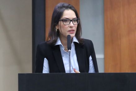 Janaina cita denúncias contra Emanuel e defende reprovação das contas