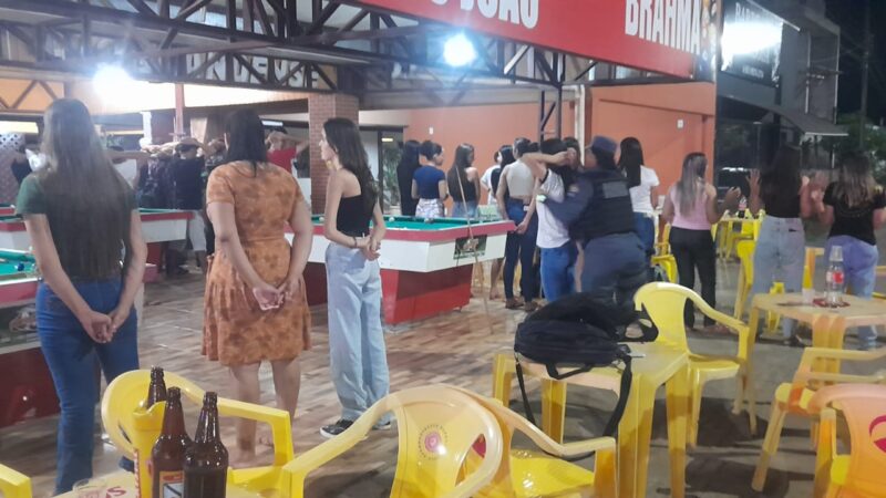 Policia Militar intensifica abordagens e fiscalização de bares e Lanchonetes de Guarantã do Norte