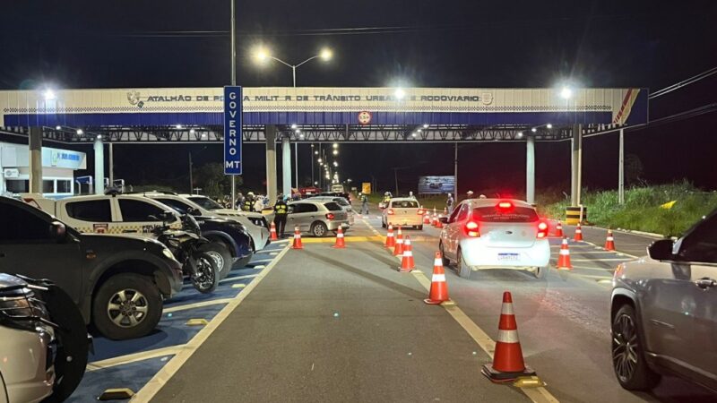 Operação Lei Seca prende quatro condutores alcoolizados e remove 31 veículos