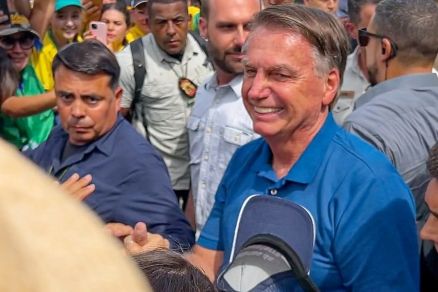 Em Sinop, Bolsonaro faz motociata, defende agro e detona Lula