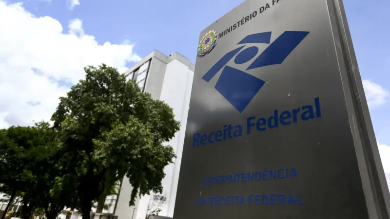 Autuações da Receita Federal sobem 65% em 2023 e somam R$ 225,5 bi