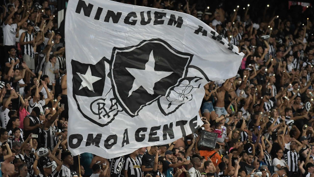 Botafogo recebe Universitario-PER com a necessidade da vitória na Copa Libertadores