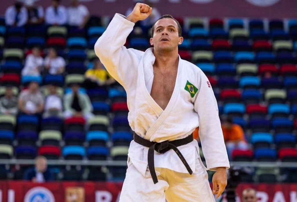 Judocas contemplados com bolsa do Governo de MT medalham em Grand Prix Paralímpico na Geórgia