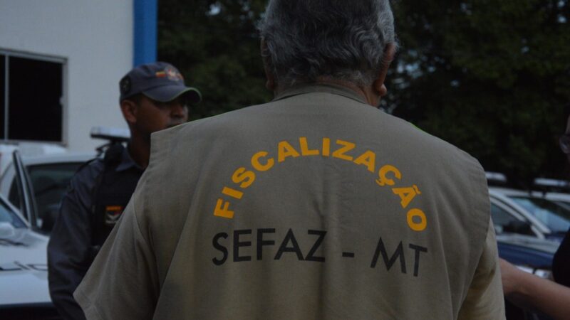 Governo de MT nomeia 32 fiscais de tributos aprovados no concurso da Sefaz