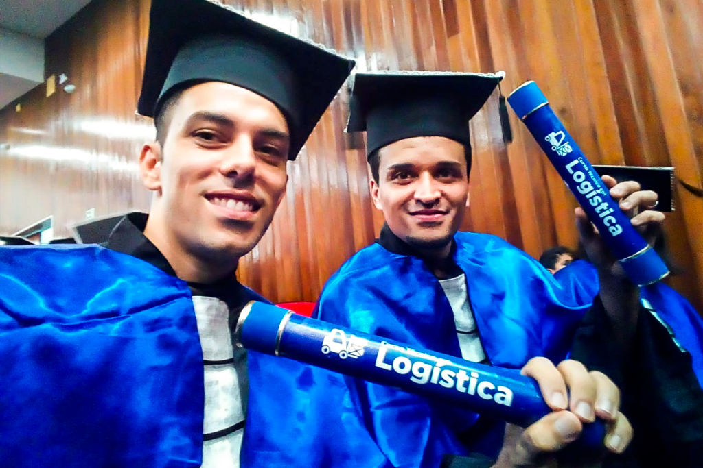 “Quem faz o curso tem um diferencial no mercado de trabalho “, conta profissional sobre formação em escola técnica estadual