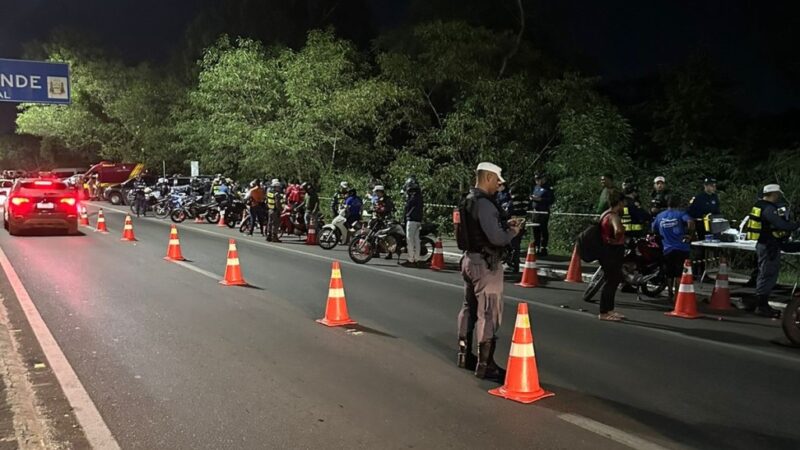Em Operação Lei Seca, agentes aplicam 85 multas e removem 50 motocicletas em Várzea Grande