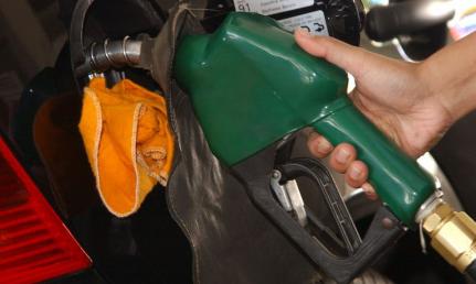 Preço do etanol tem baixa em 14 Estados, alta em 8 e no DF; veja a média de preços