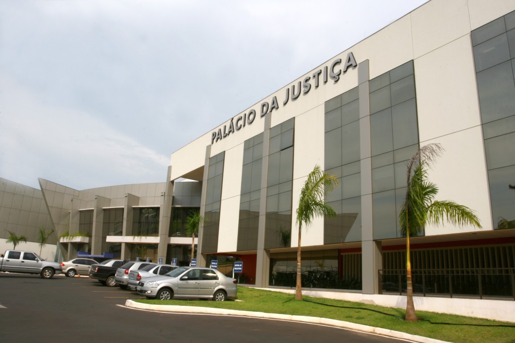 Feriado Municipal: 21 Comarcas não terão expediente nesta segunda-feira (13)