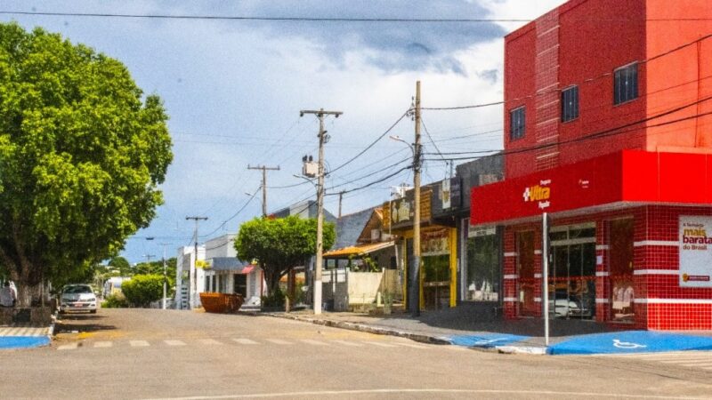 Procon promove workshop com orientações para estudantes e empresas em Araputanga