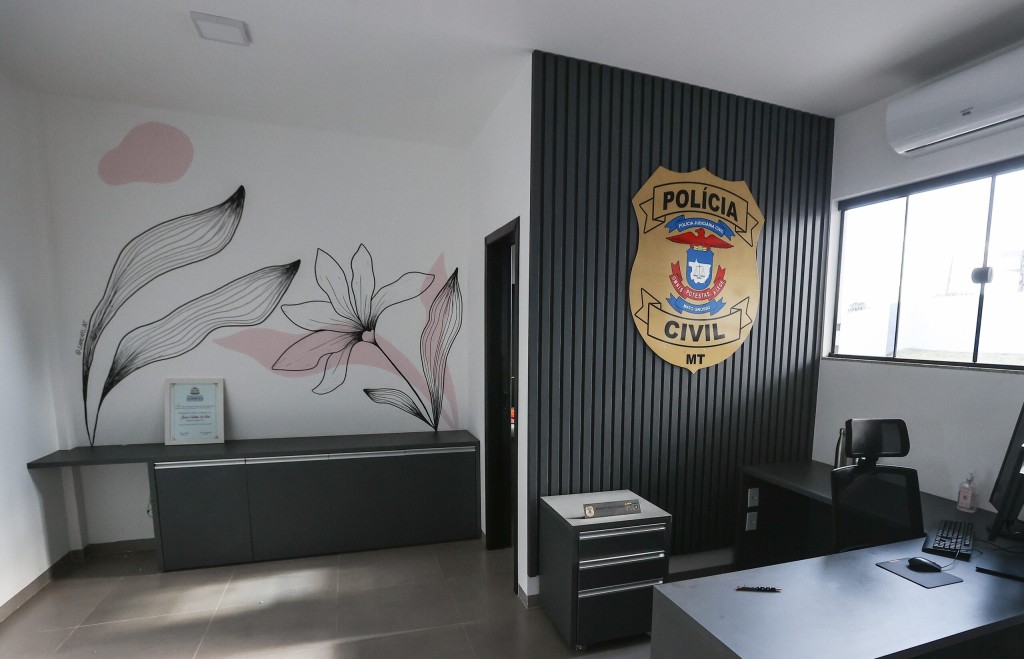 Polícia Civil prende professora de educação infantil em flagrante por agressão a três crianças