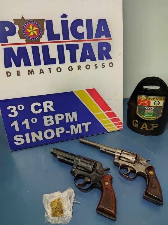 Integrantes de facção são presos em flagrante pela PM por porte ilegal de arma e tráfico de drogas