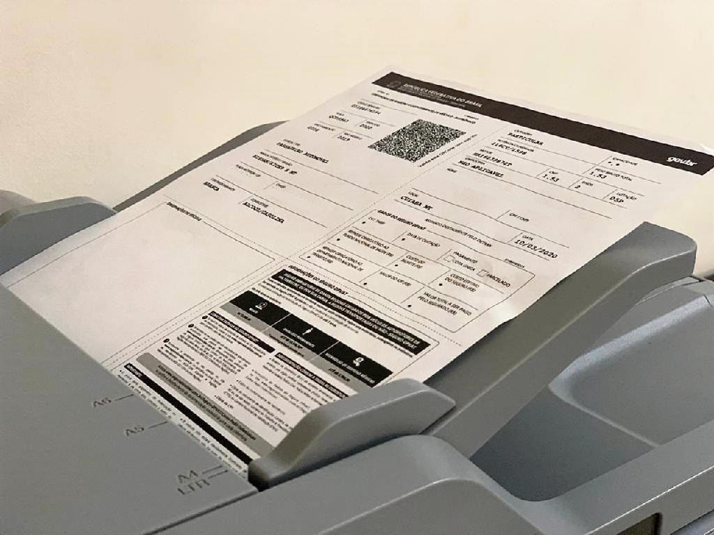 Licenciamento de veículos com placa final 5 deve ser pago até 31 de maio
