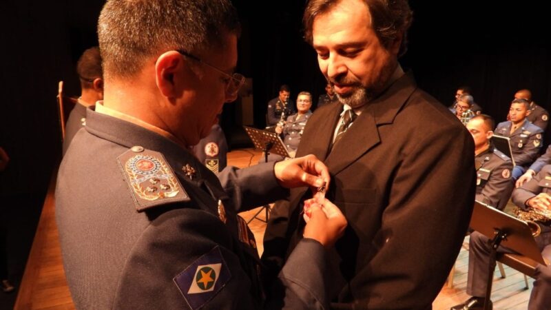 Militares e Civis são agraciados com a Medalha do Mérito Musical do Corpo de Bombeiros de Mato Grosso