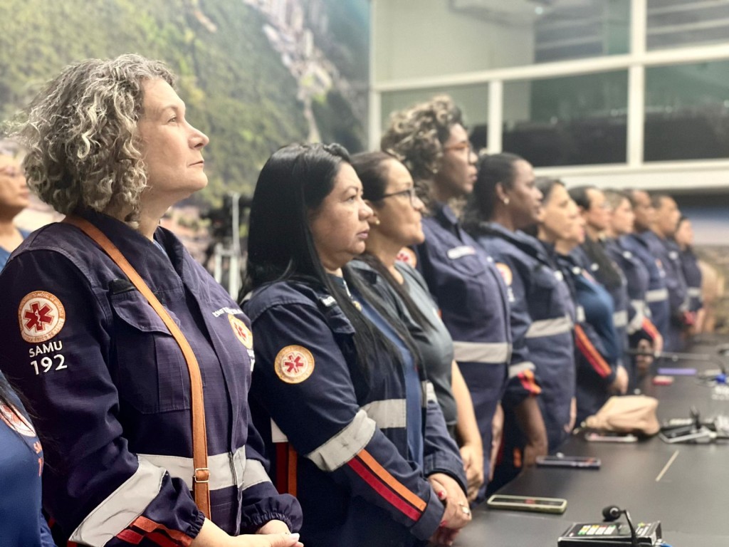 Trabalhadores do Samu são homenageados por serviços prestados à população