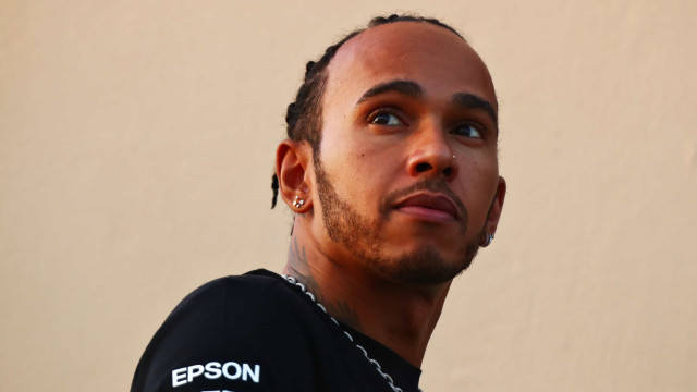 Ferrari contrata chefe e engenheiro da Mercedes para trabalhar com Hamilton em 2025