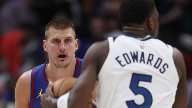 Anthony Edwards vence disputa com Jokic e Timberwolves largam na frente sobre os Nuggets na NBA