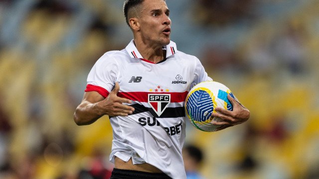 São Paulo joga na altitude com o sonho da vaga antecipada nas oitavas da Libertadores