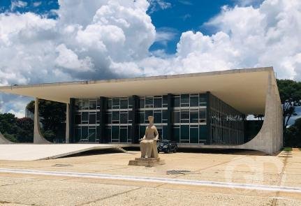 Condenada por tráfico de droga da Bolívia alega que é mãe de 3, mas ministro mantém prisão