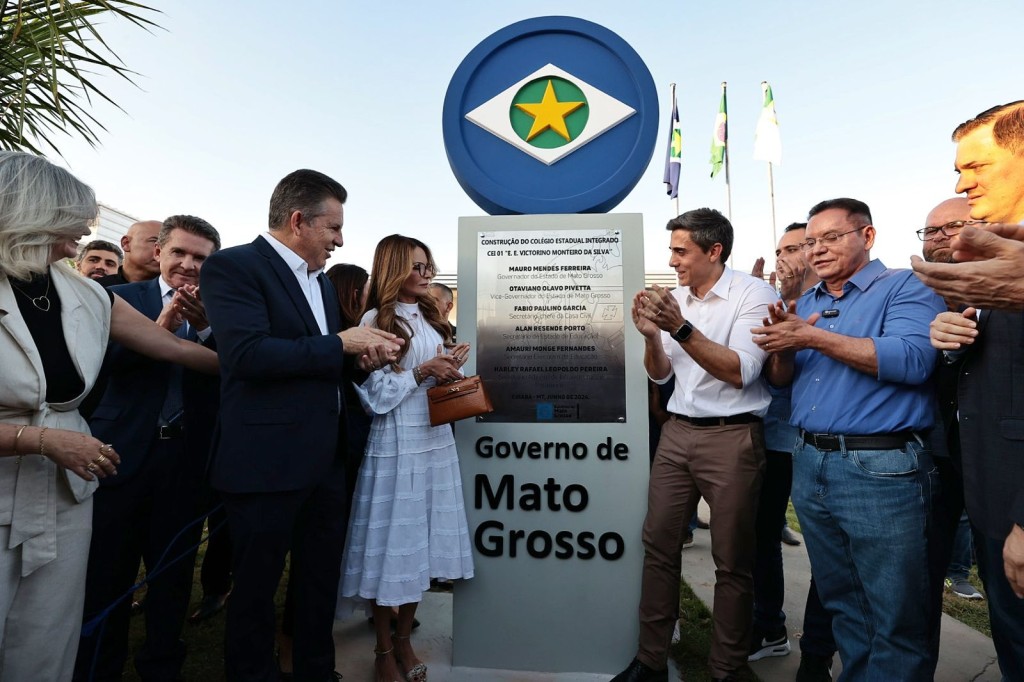 Governador inaugura 1º Colégio Estadual Integrado como novo modelo de escola pública