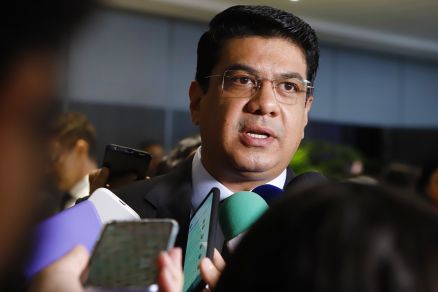 Juiz vê “exaltação” e suspende propaganda do MDB com Kalil