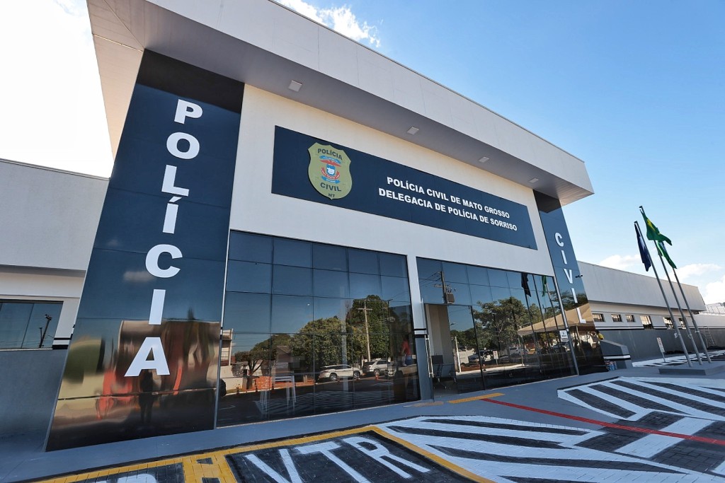 Polícia Civil prende filho que descumpriu medida protetiva, invadiu casa da mãe e a ameaçou