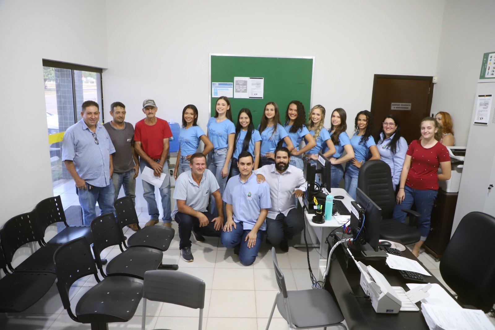 CANDIDATAS A MISS MATUPÁ VISITAM PREFEITURA E CÂMARA DE VEREADORES DE MATUPÁ.