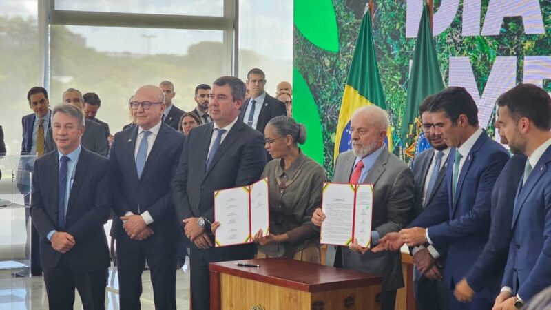 Governo de MT firma pacto federativo com União e Estados para combate aos incêndios no Pantanal e Amazônia