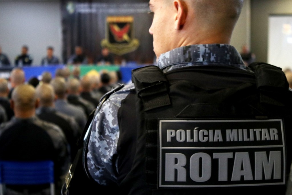 Polícia Militar realiza simpósio sobre enfrentamento a organizações e facções criminosas