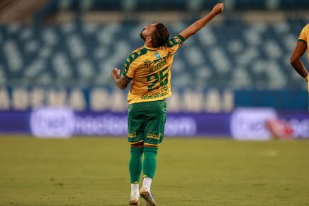 Cuiabá bate o Fortaleza em 5 a 0 e deixa Z-4 do Brasileirão