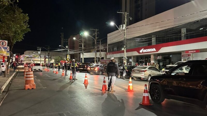 Operação prende 13 condutores embriagados na Avenida Isaac Póvoas