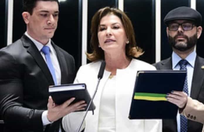 Wellington diz que Bolsonaro reforçará atuação para ser liberado passaporte da senadora Rosana