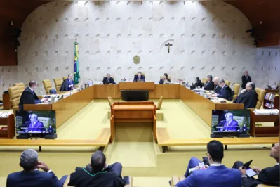 STF forma maioria para descriminalizar posse de maconha