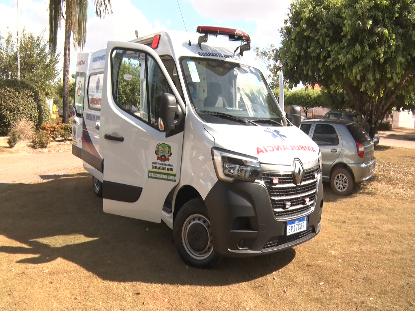 Prefeitura realiza a entrega da 10º ambulância  0-Km para a secretaria municipal de saúde  de Guarantã do Norte-MT