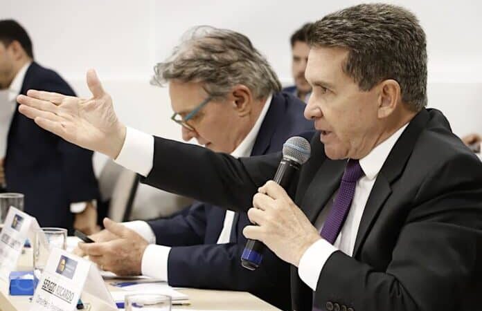 TCE e governo definem prazo para 7 prefeituras viabilizarem construção de creches em Mato Grosso