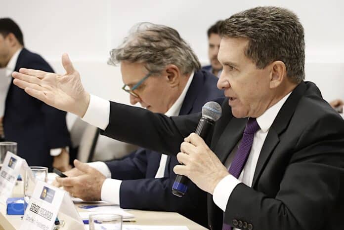 TCE e governo definem prazo para 7 prefeituras viabilizarem construção de creches em Mato Grosso