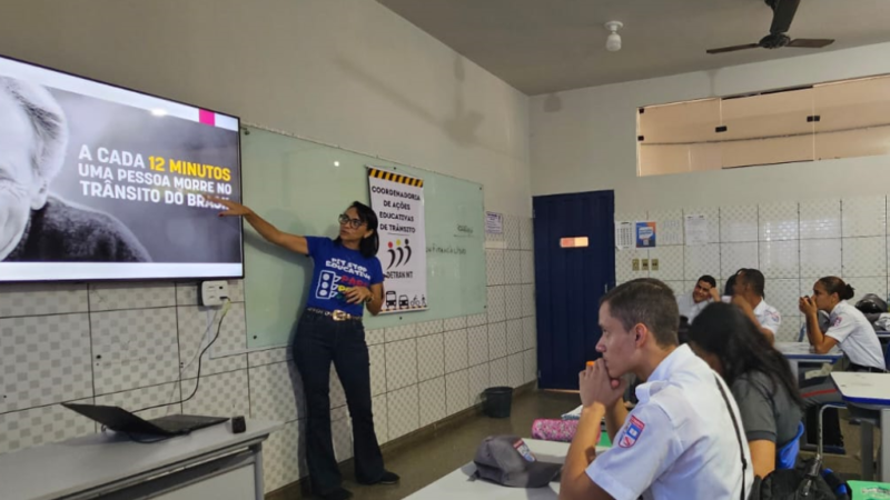 Detran-MT promove semana do projeto “No Trânsito, fica esperto!” em Cáceres