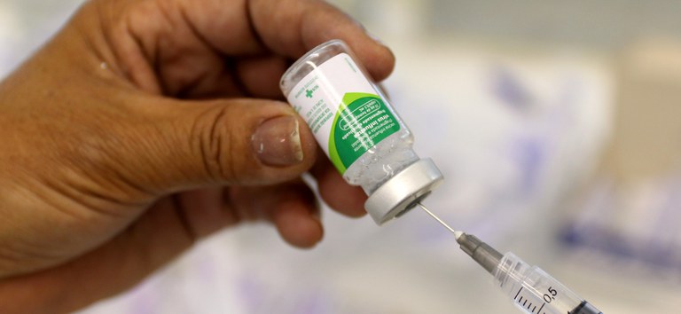 Com a chegada do inverno, Ministério da Saúde reforça importância da vacinação contra a gripe