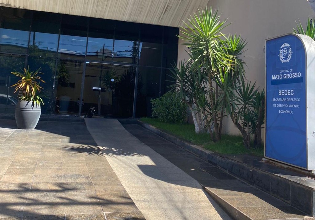 Sedec fortalece empreendedorismo com capacitação de agentes dos Centros de Atendimento Empresarial