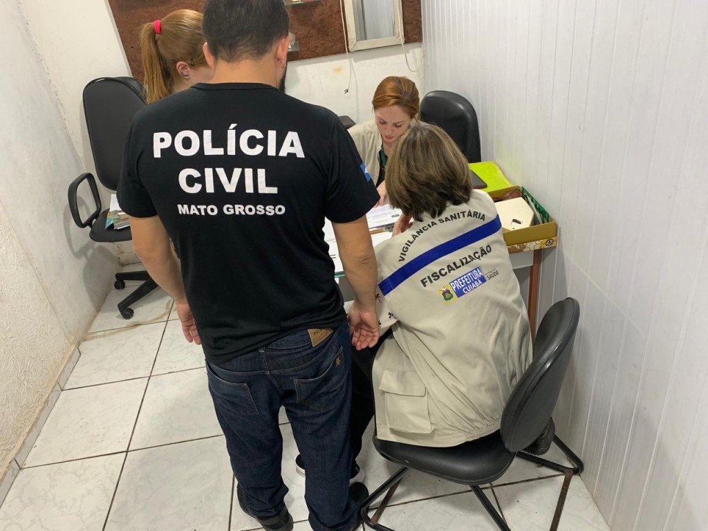 Ação integrada identifica consultório oftalmológico clandestino nos fundos de ótica em Cuiabá