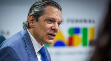 Haddad quer propor mudanças no formato de pisos da Saúde e Educação brasileiras