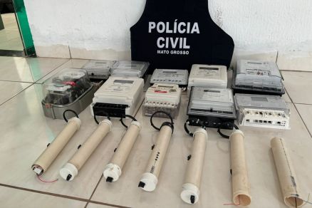 Polícia fecha “fábrica” de dispositivos para furtar energia em MT